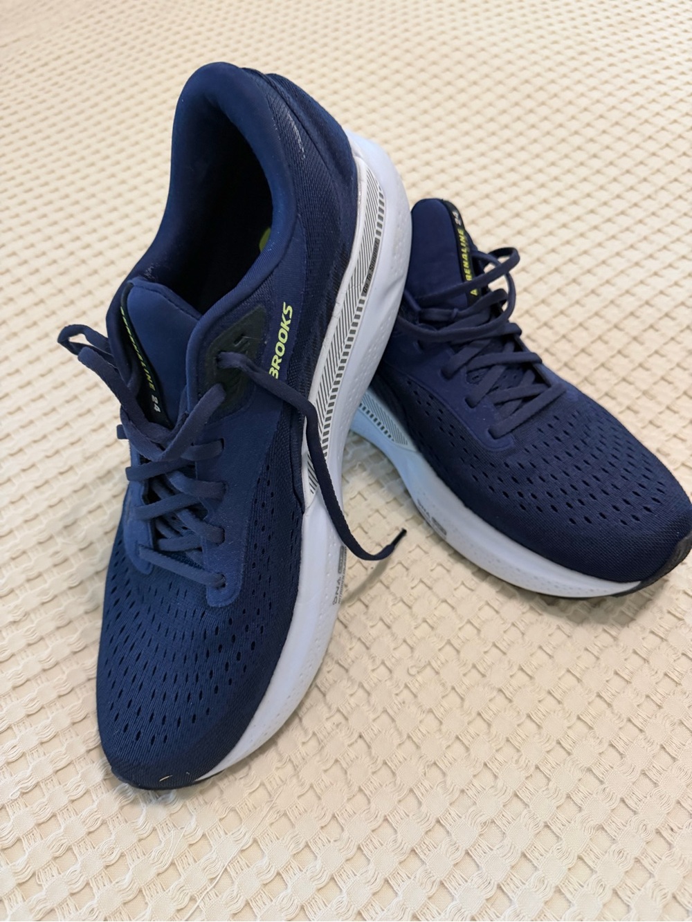 Brooks Men’s Navy Running Shoes - Lightweight Cushioning Adrenaline GTS 24